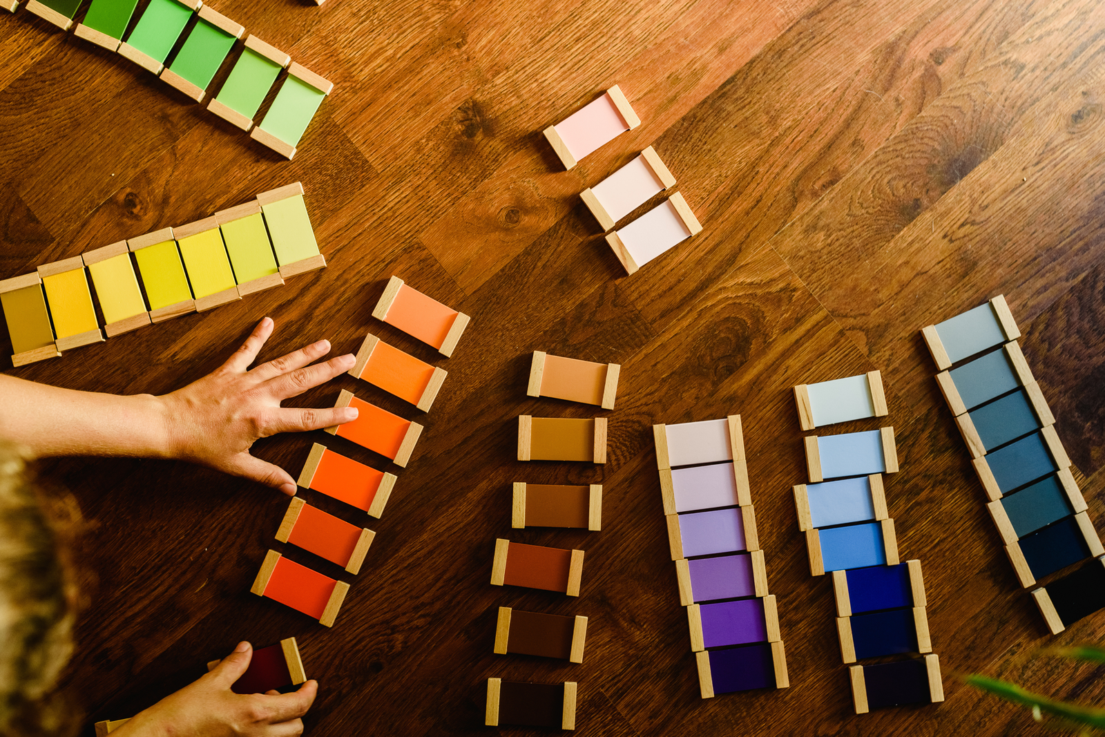 Montessori color tablets arranged in gradients